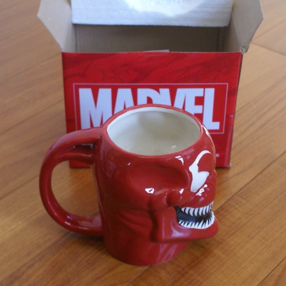 NIB Carnage 16oz molded mug by Marvel Comic theme - Picture 2 of 4